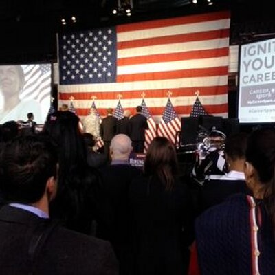 Profile Picture of Jeffrey Frazier (@Ghettoclavacade) on Twitter