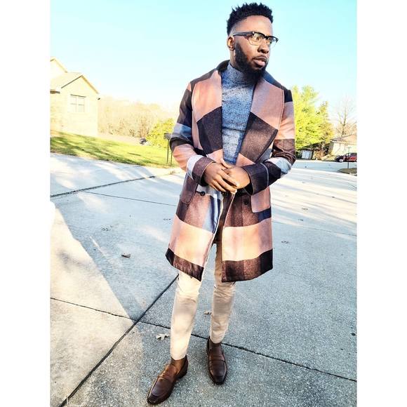 Profile Picture of Raymond Okolo (@raymondokolo) on Poshmark