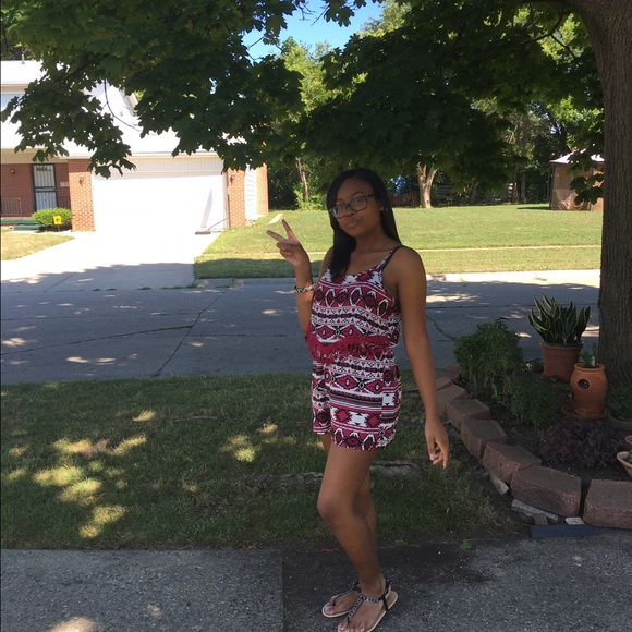 Profile Picture of Ashley Rison (@ash_bash114) on Poshmark