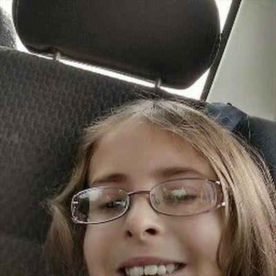 Profile Picture of Emerald Baker (@feb87add3f67464) on Twitter