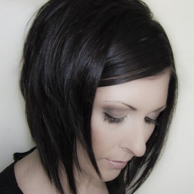 Profile Picture of Jaclyn Renee (@JackiHairDesign) on Twitter