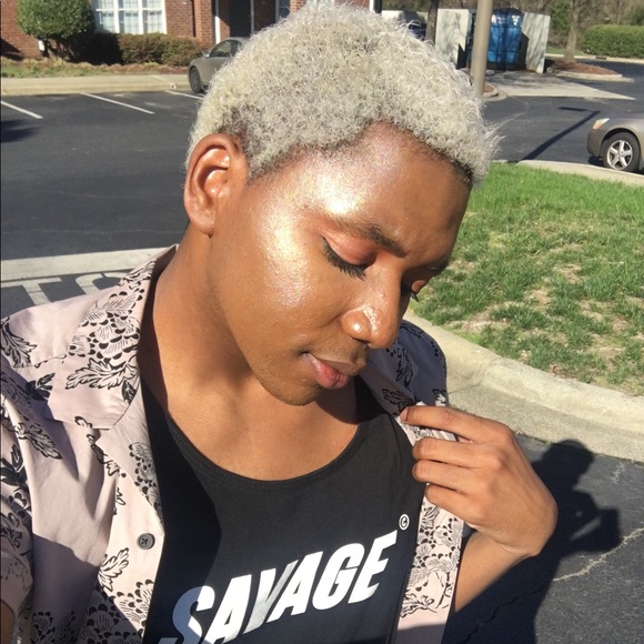 Marcus Townes - Poshmark Profile Picture of Marcus Townes (@famerocker79) on Poshmark