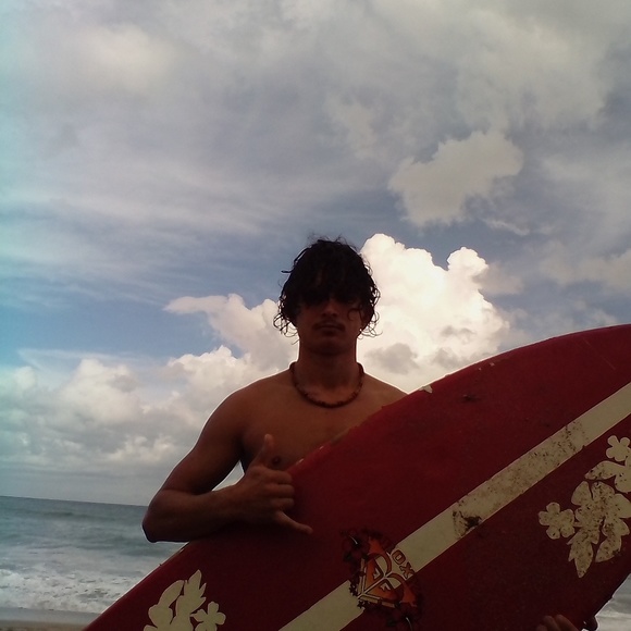 Profile Picture of Anthony Tirabassi (@crippinblue) on Poshmark