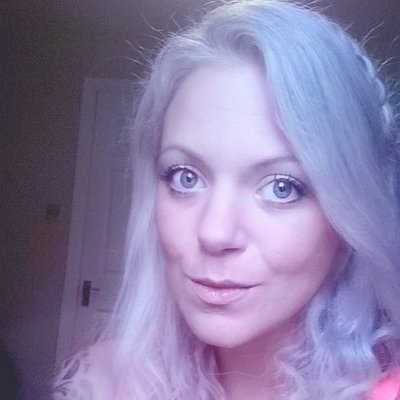 Profile Picture of Eve Marie Wright (@EveMarieW) on Twitter