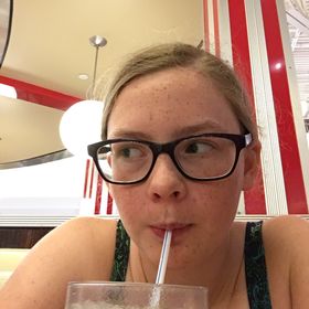 Profile Picture of Alice Dobrinsky (@dukechandlermacnamara) on Pinterest