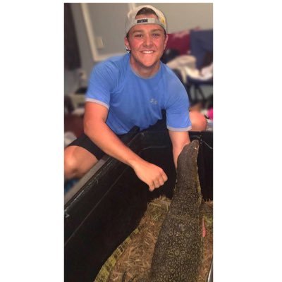 Profile Picture of Kevin Hennings (@KevinHennings3) on Twitter