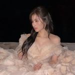 Profile Picture of amina madani (@once._eunji) on Instagram