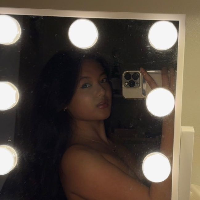 Profile Picture of brianna (@briannakn) on Tiktok