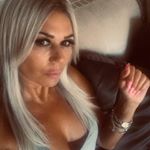 Profile Picture of Sharon Davey (@sharshar001) on Instagram