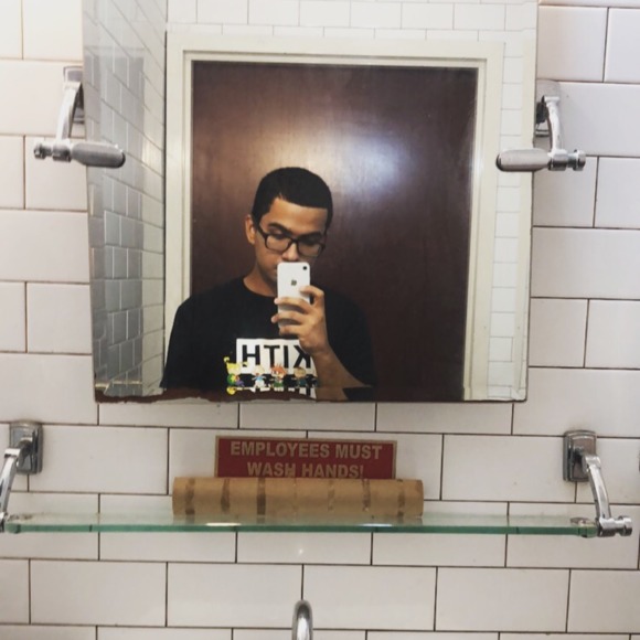 Profile Picture of Kevin Tapia (@ktapia549) on Poshmark