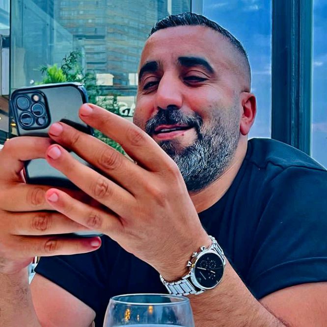 Profile Picture of Matthew Merve (@matthewmerve) on Tiktok