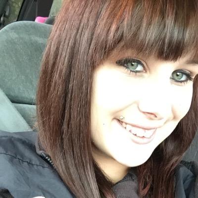 Profile Picture of Emily Lorraine Brown (@QueenEmerald100) on Twitter