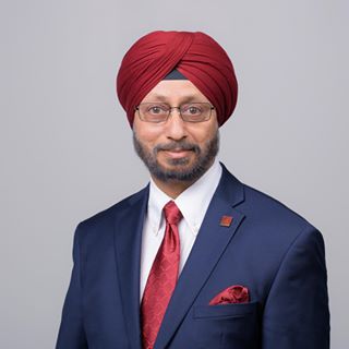 Profile Picture of Paul Cheema (@DealsWithPaul) on Facebook