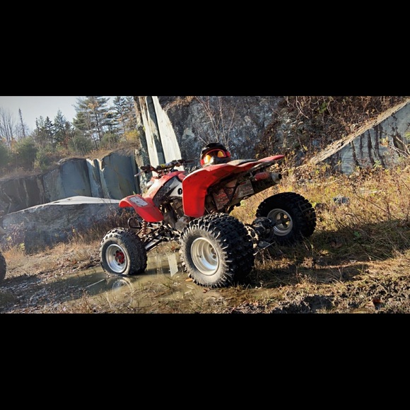 Profile Picture of Bradley Frye (@frye_802) on Poshmark