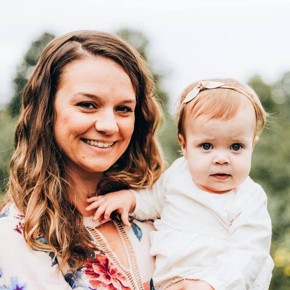 Profile Picture of Rachel Clingerman (@rachelclingerma) on Poshmark