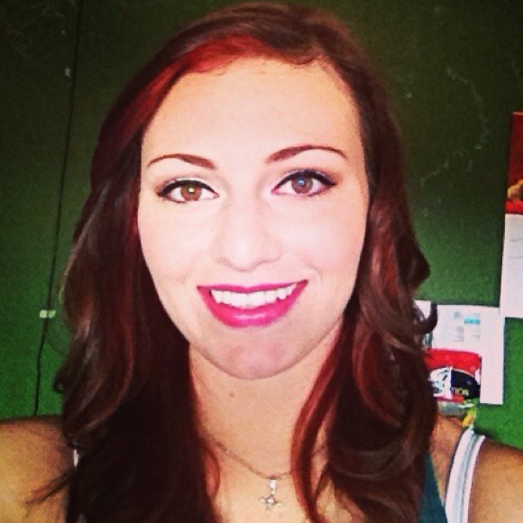 Caitlin Peddicord - Poshmark Profile Picture of Caitlin Peddicord (@caiteep92) on Poshmark