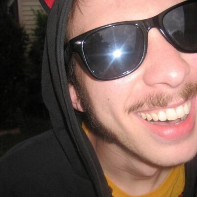 Profile Picture of Jeremy Mony (@KickDeBucket) on Twitter