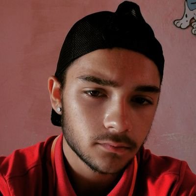 Profile Picture of Caroli Daniel (@caroli_daniel) on Twitter