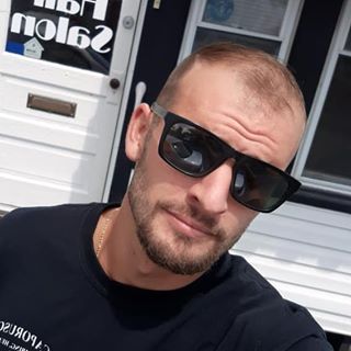 Profile Picture of Josh Leader (@SuperSnake69) on Facebook