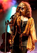Profile Picture of Lisa Gutkinon Wikipedia