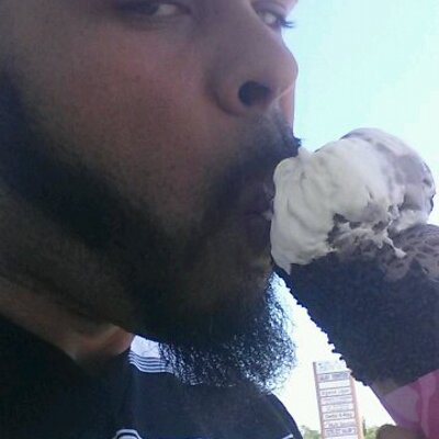 Profile Picture of Sean Mitchell Cobb (@seanmitchellcob) on Twitter