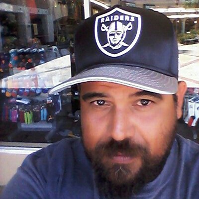 Profile Picture of Gilbert Villarreal (@gilndee06) on Twitter