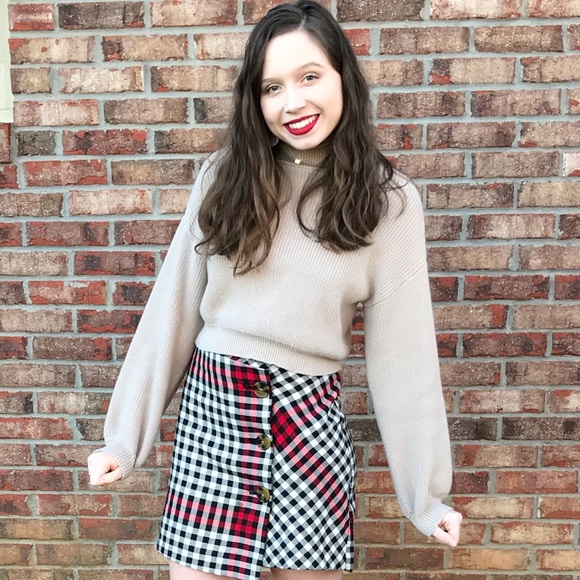 Profile Picture of Alexa Coleman (@alexamakenzie) on Poshmark
