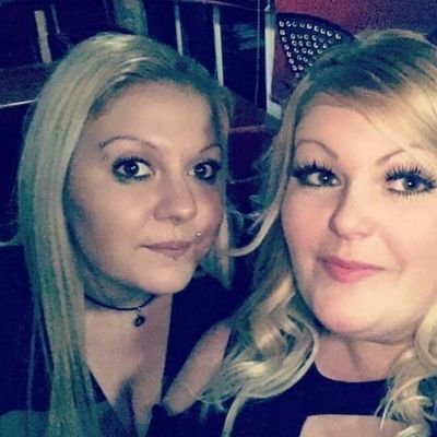 Profile Picture of Sarah Louise Capes (@Windley18) on Twitter