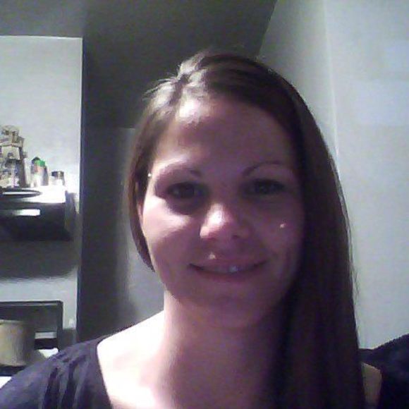 Profile Picture of Christina Hester (@christina5648) on Poshmark