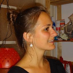 Profile Picture of Lisa Schuster (@lisabeate5) on Twitter