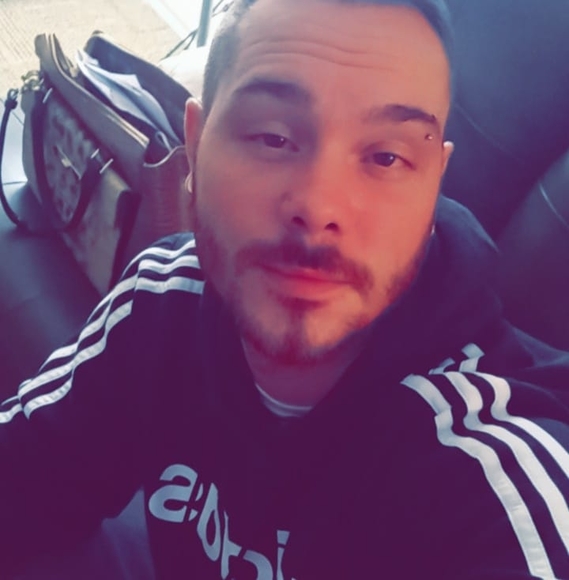 Profile Picture of Zach Mendell (@zachdmendell) on Poshmark