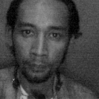 Profile Picture of JULIAN HAKIM (@Royvolusi) on Twitter