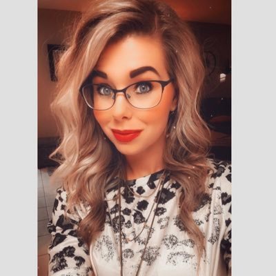 Profile Picture of Amanda White (@AmandaJeffcoat4) on Twitter