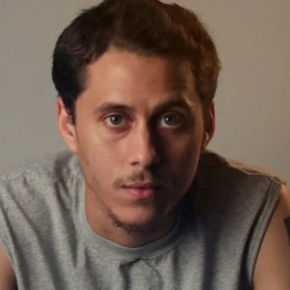 Profile Picture of Adrian Matamoros (@adrianmatamo650) on Poshmark