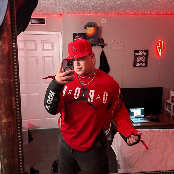 Profile Picture of 𝓙𝓪𝓼𝓼𝓸𝓷 𝓡𝓸𝓶𝓪𝓷 (@jassonroman1) on Tiktok