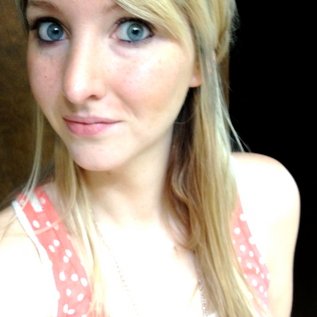 Profile Picture of Nicole Watkins (@nicoleJacquelyn) on Twitter