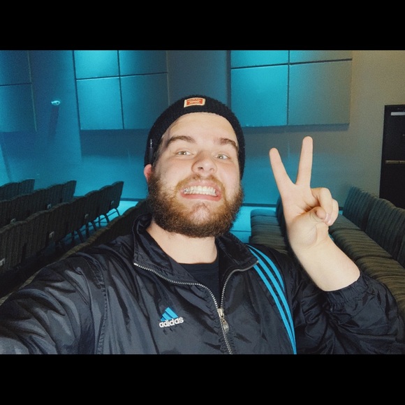 Profile Picture of Clayton Shirley (@claytonshirley) on Poshmark