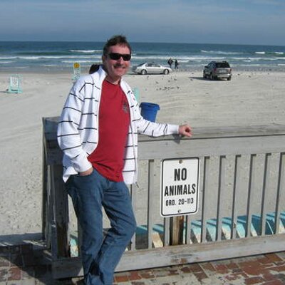 Profile Picture of John Van Den Broek (@31johnny) on Twitter