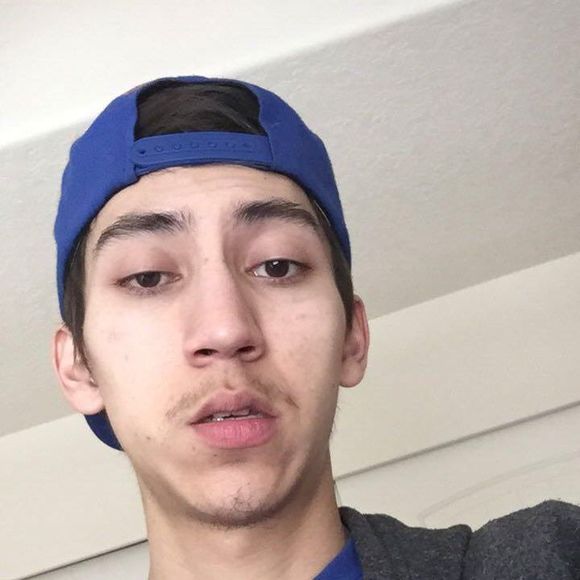 Max Winkler - Poshmark Profile Picture of Max Winkler (@maximusprime_13) on Poshmark