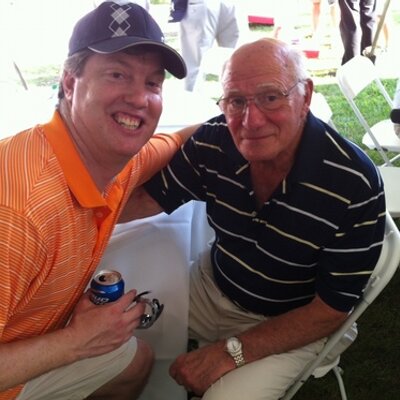Profile Picture of Bob Stokes (@rstoker29) on Twitter