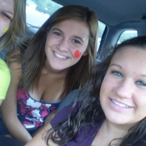 Molly Cuthbertson - Myspace Profile Picture of Molly Cuthbertson (@mmc_20) on Myspace