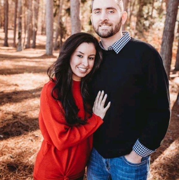 Profile Picture of Cliff Thompson (@cliff_thompson) on Poshmark