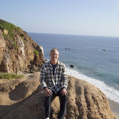 Profile Picture of David Roger Phillips (@hidavidphillips) on Twitter