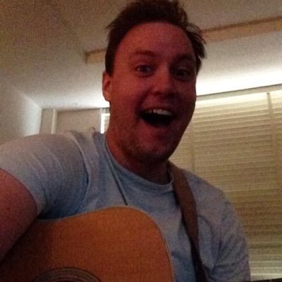 Profile Picture of Matt Hollingshead (@mattingshead) on Twitter