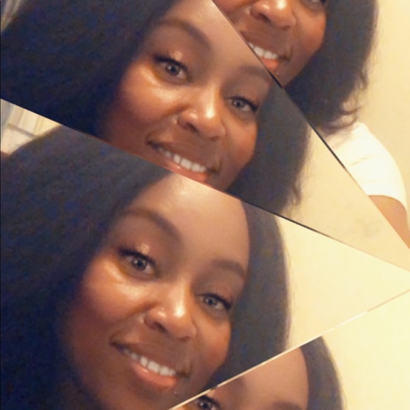 Profile Picture of Caroline Nyamu (@wangeci87) on Poshmark