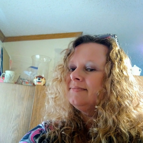 Profile Picture of Shawn Maurice (@mauricebride) on Poshmark