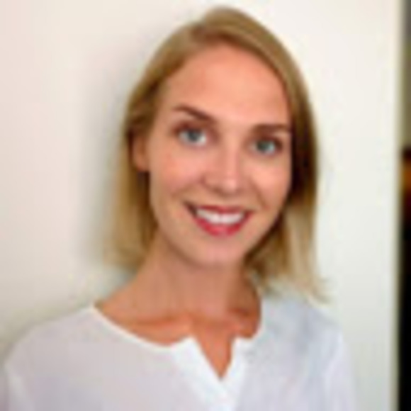 Rosa Moilanen - Poshmark Profile Picture of Rosa Moilanen (@rosamoilanen) on Poshmark