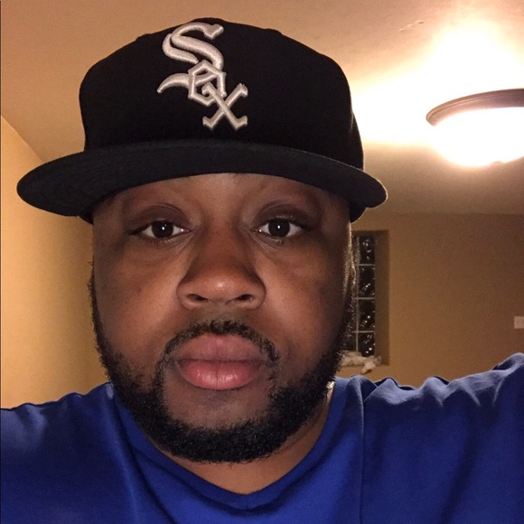 Profile Picture of Pierre Brown (@pierre8946) on Poshmark