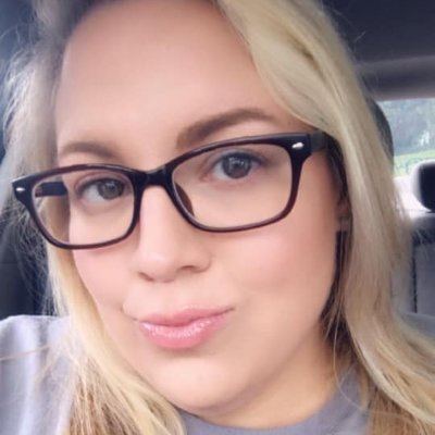 Profile Picture of Kelli Krause (@Keen_Kelli) on Twitter