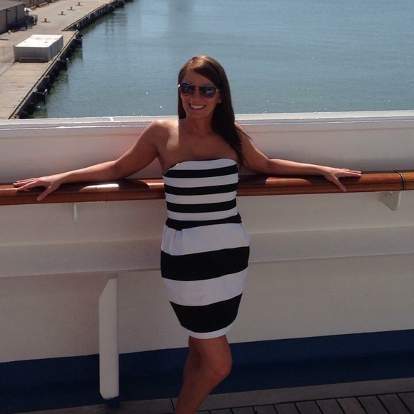 Stacey Blake - Poshmark Profile Picture of Stacey Blake (@staceyblake5226) on Poshmark